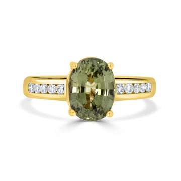 3.06ct Sapphire Rings with 0.21tct diamonds set in 18KT yellow gold