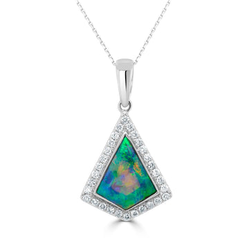 0.97ct Opal Pendant with 0.25tct Diamonds set in 14K White Gold