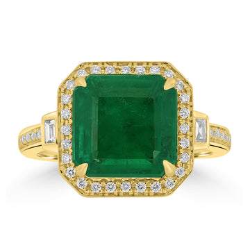 3.8ct Emerald Rings with 0.23tct Diamond set in 18K Yellow Gold