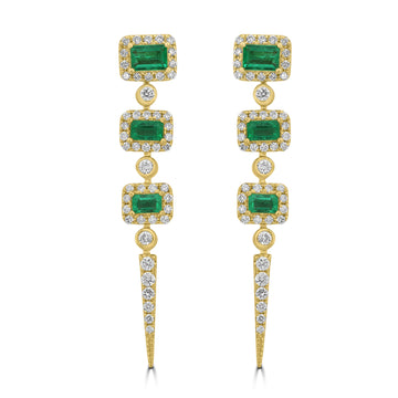 0.7ct Emerald Earrings with 0.544tct Diamond set in 18K Yellow Gold