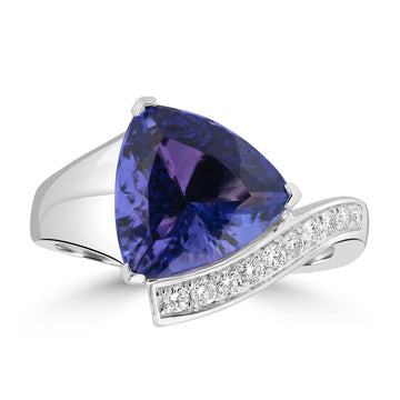 4.07ct Tanzanite Rings with 0.19tct Diamond set in 14K White Gold