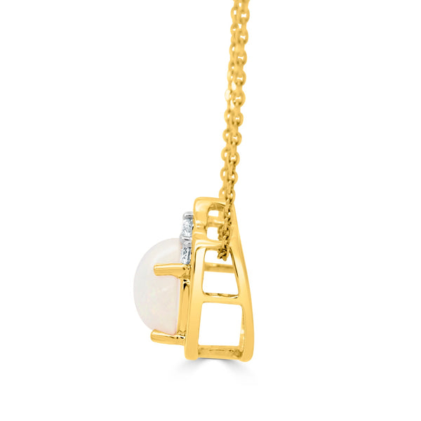 1.29Ct Opal Pendant With 0.07Tct Diamonds Set In 14K Yellow Gold