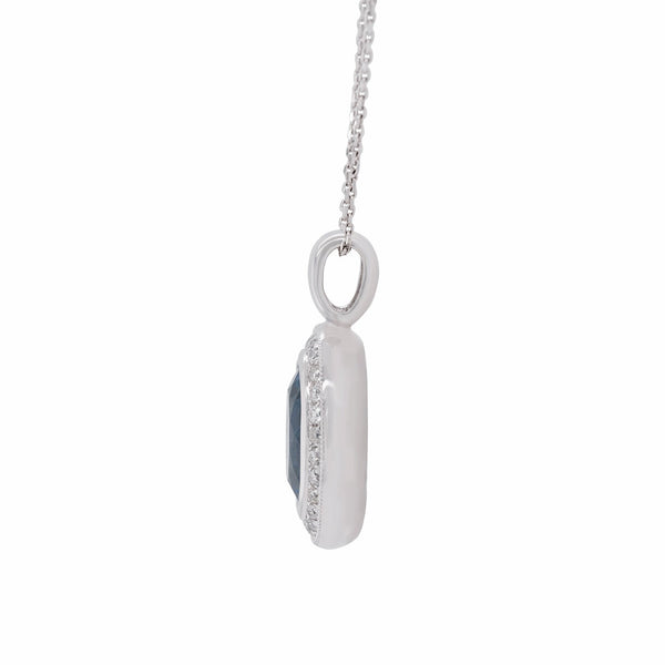 1.95ct Aquamarine pendant with 0.16tct diamonds set in 14K white gold