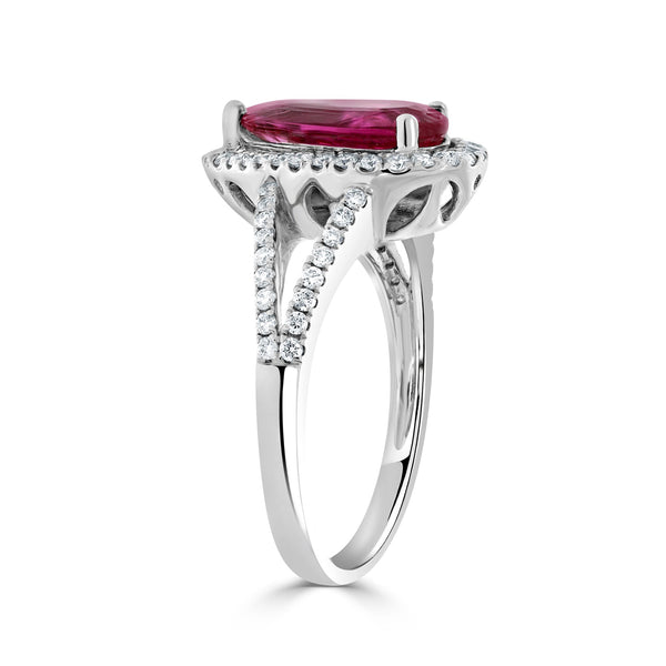 1.65ct Tourmaline ring with 0.42tct diamonds set in 14kt white gold