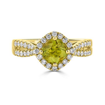 1.40ct Sphene ring with 0.42tct diamonds set in 14K yellow gold