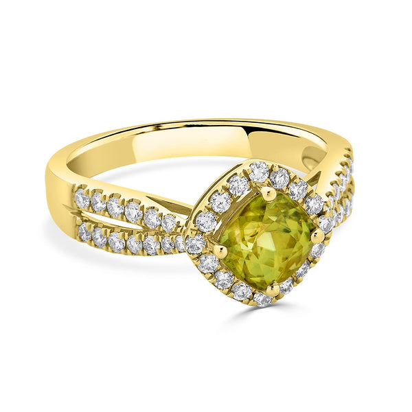 1.40ct Sphene ring with 0.42tct diamonds set in 14K yellow gold