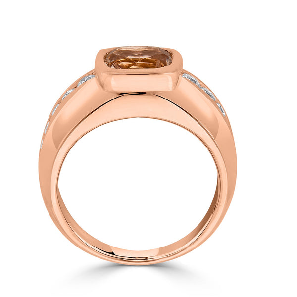 2.10ct Morganite ring with 0.36tct diamonds set in 14K rose gold