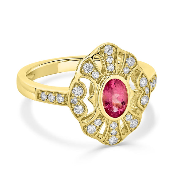 0.59ct Spinel ring with 0.26tct diamonds set in 14K yellow gold
