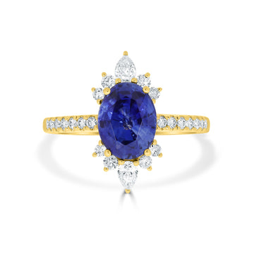 2.3ct Sapphire Ring with 0.48tct Diamonds set in 14K Yellow Gold