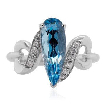1.82ct Aquamarine ring with 0.10tct diamonds set in 14K white gold