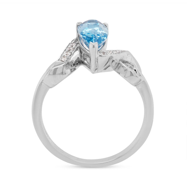 1.82ct Aquamarine ring with 0.10tct diamonds set in 14K white gold