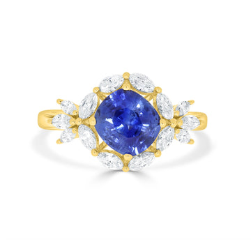 1.75ct Sapphire Ring with 0.62tct Diamonds set in 14K Yellow Gold