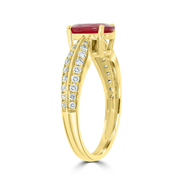 1.57Ct Ruby Ring With 0.34Tct Diamonds Set In 14K Yellow Gold