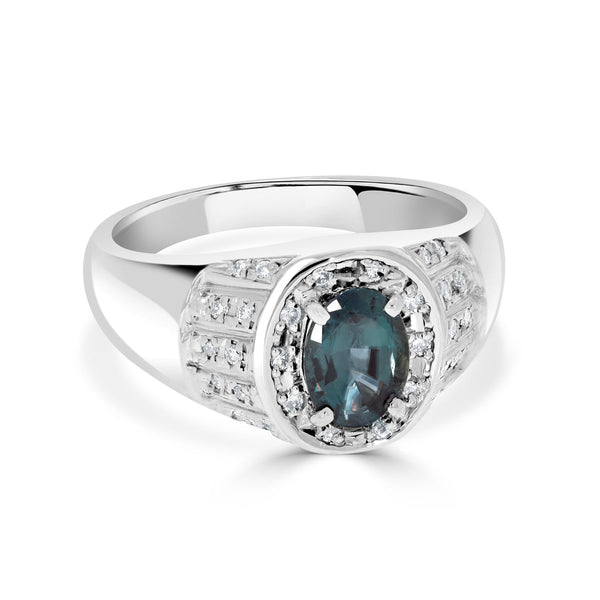 0.82ct Alexandrite Rings With 0.14tct Diamonds Set In Platinum 900 Platinum