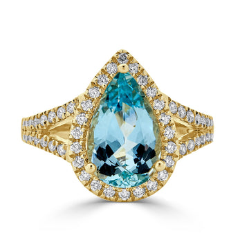 2.62ct Aquamarine ring with 0.44tct diamonds set in 14K yellow gold