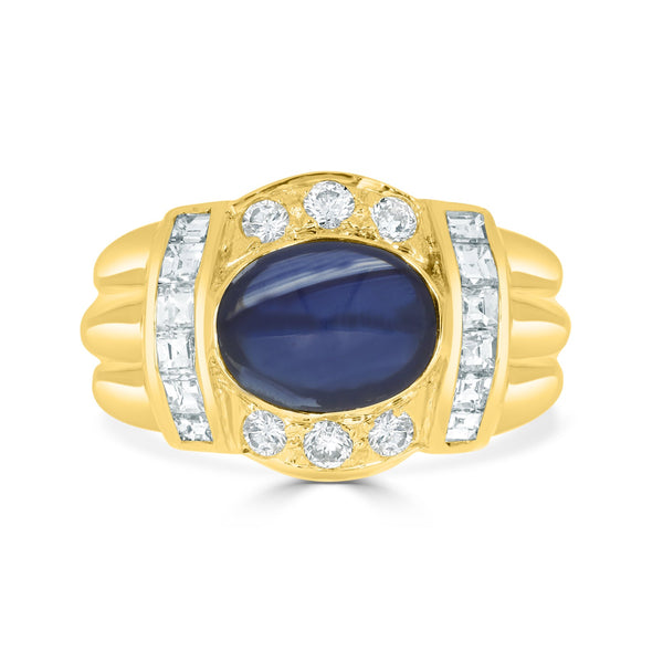 2.5ct Sapphire Cabochon Ring with 0.7tct Diamonds set in 18K Yellow Gold