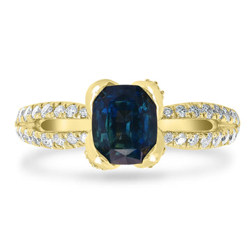 1.99ct Sapphire Ring with 0.66tct Diamonds set in 14K Yellow Gold