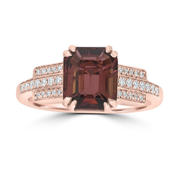 3.22ct  Tourmaline Rings with 0.16tct Diamond set in 18K Yellow Gold