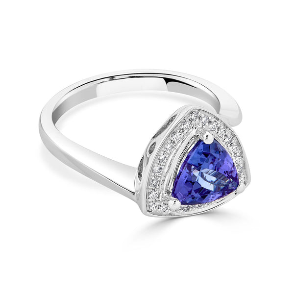 1.59Ct Tanzanite Ring With 0.15Tct Diamonds Set In 14Kt White Gold