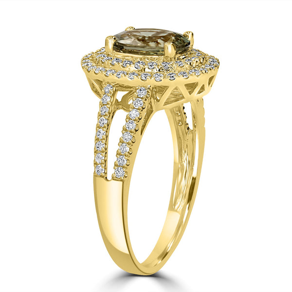 1.64ct Sapphire Ring with 0.44tct Diamonds set in 18K Yellow Gold