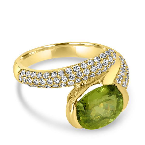 3.08ct Sphene Ring with 0.63tct Diamonds set in 14K Yellow Gold