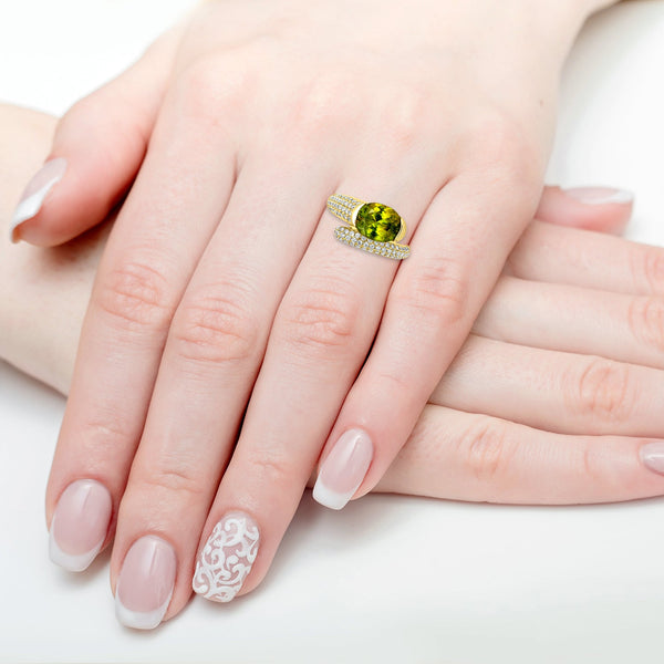 3.08ct Sphene Ring with 0.63tct Diamonds set in 14K Yellow Gold