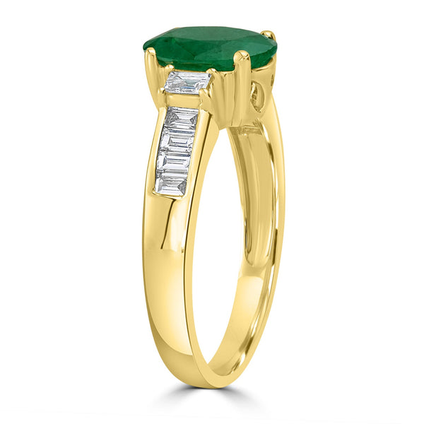 1.56ct Emerald Ring with 0.41tct Diamonds set in 14K Yellow Gold