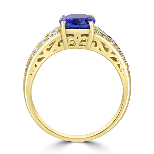 2.26ct Tanzanite Ring with 0.43tct Diamonds set in 14K Yellow Gold