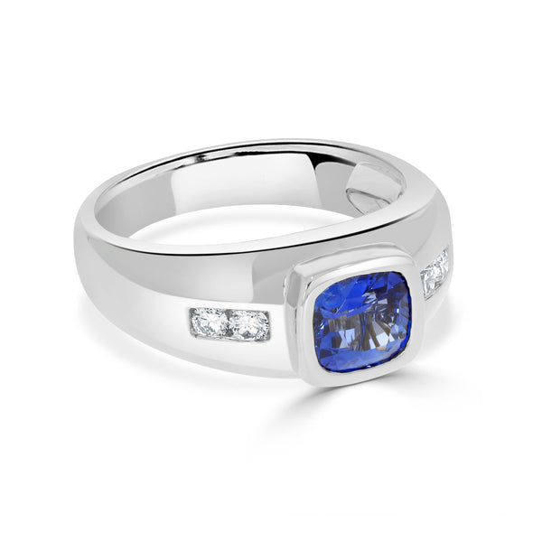 2.01ct Sapphire Men Ring with 0.26tct Diamonds set in 14K White Gold