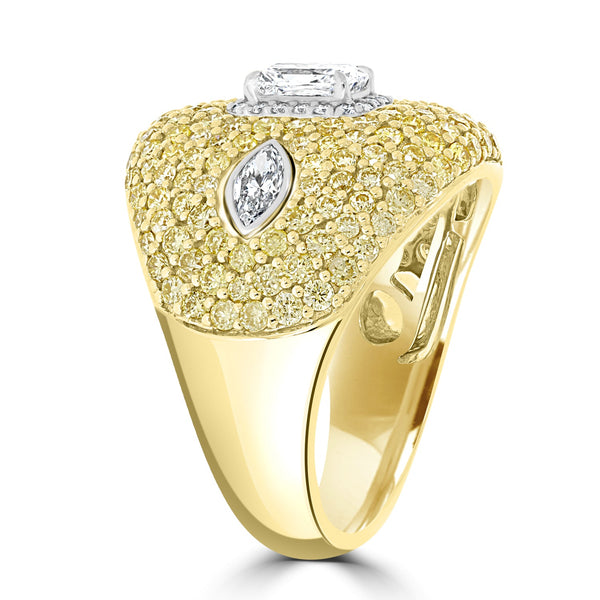 0.53ct Diamond Ring with 2.47tct Diamonds set in 18K Two Tone Gold