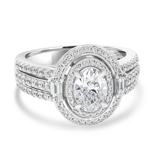 1.01ct Diamond Ring with 0.78tct Diamonds set in 950 Platinum
