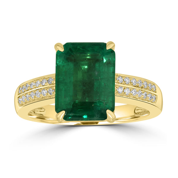 3.76ct Emerald Rings with 0.12tct Diamond set in 18K Yellow Gold