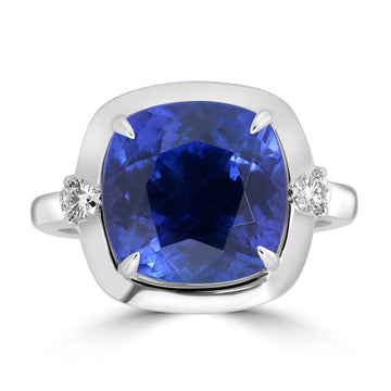 7.06ct Tanzanite Rings with 0.13tct Diamond set in 18K White Gold