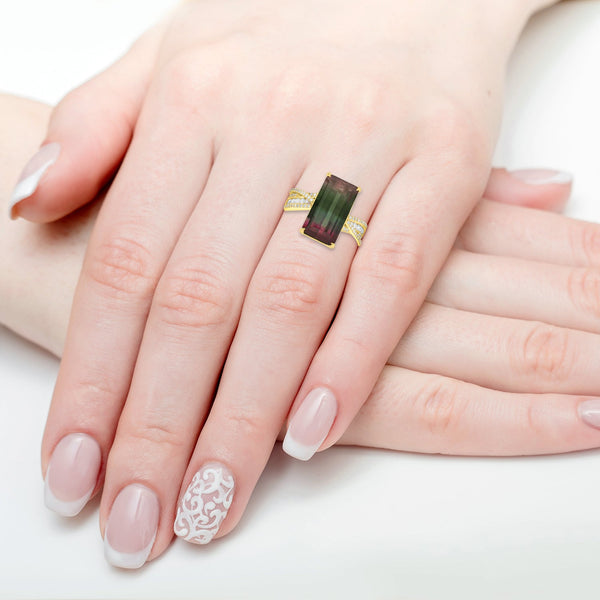 6.96ct Tourmaline Rings with 0.43tct Diamond set in 18K Yellow Gold