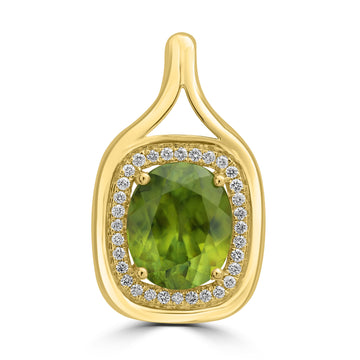 3.75ct Sphene Pendants with 0.17tct Diamond set in 18K Yellow Gold