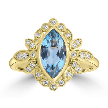 1.58ct Aquamarine Rings with 0.17tct Diamond set in 18K Yellow Gold
