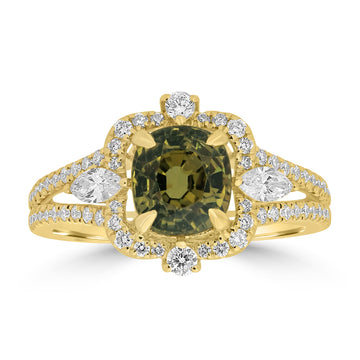 2.56ct Unheated Sapphire Rings with 0.595tct Diamond set in 18K Yellow Gold