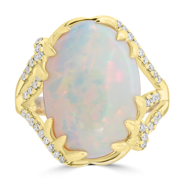 7.8ct Opal Rings with 0.242tct Diamond set in 18K Yellow Gold