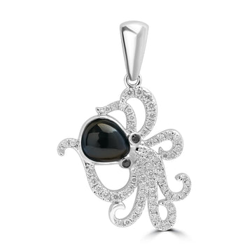0.577ct Oynx Pendants with 0.282tct Diamond set in 18K White Gold