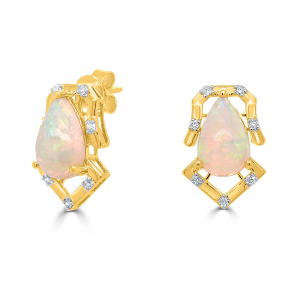 4.07tct Opal Earring with 0.23tct Diamonds set in 14K Yellow Gold