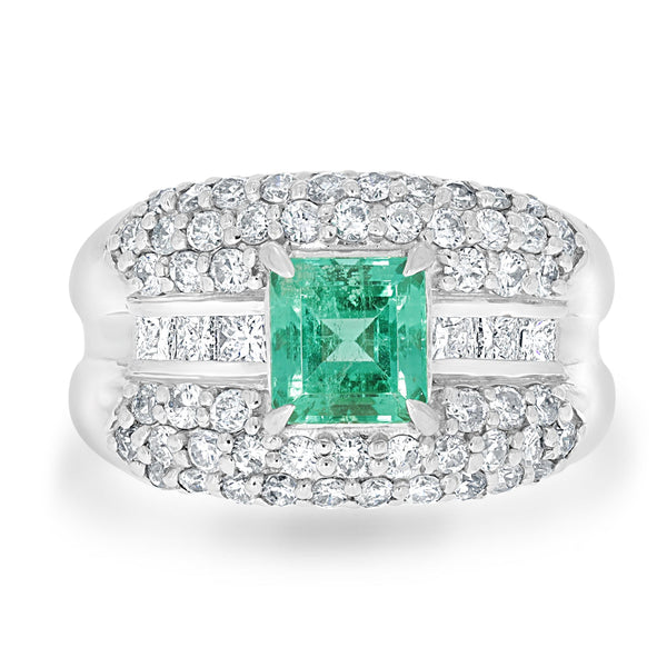 1.21ct Emerald Ring with 1.46tct Diamonds set in Platinum 900