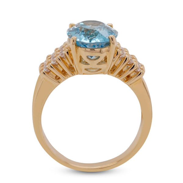 3.27ct Aquamarine ring with 0.34ct diamonds set in 14K yellow gold