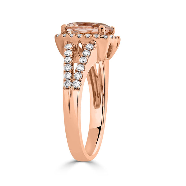 2.60ct Morganite ring with 0.50tct diamonds set in 14K rose gold
