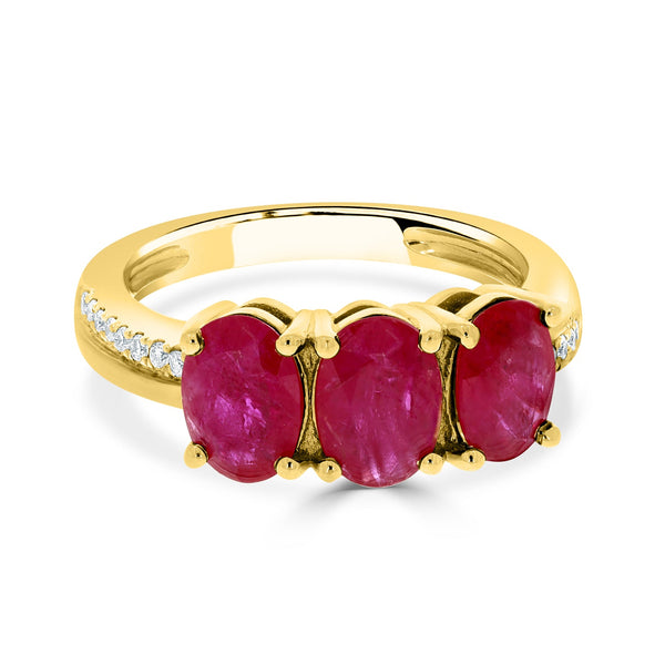 2.60tct Ruby Rings set in 14kt white gold