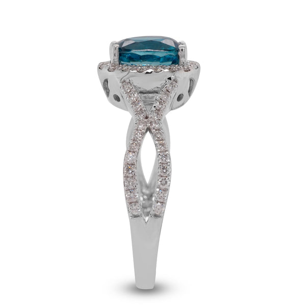 14K white gold Rings 2.27ct Blue Zircon with 0.45tct Diamond Accents