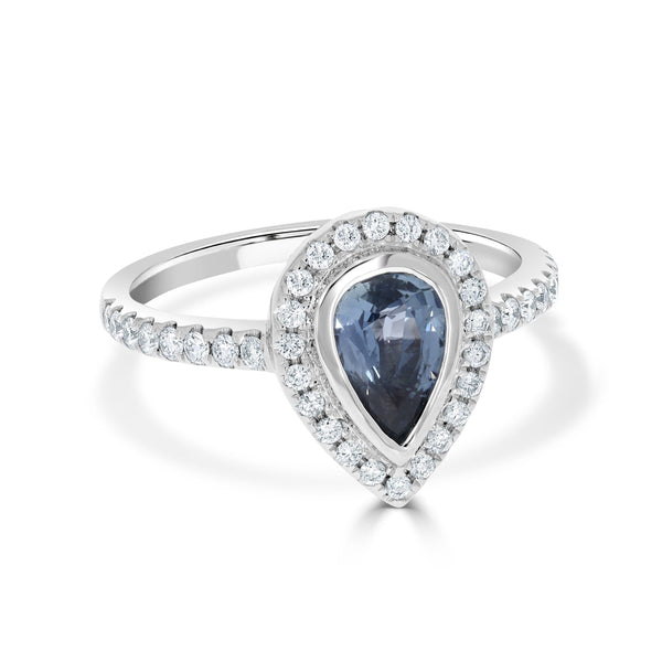 1.07ct Sapphire Rings with 0.36tct diamonds set in 18KT white gold