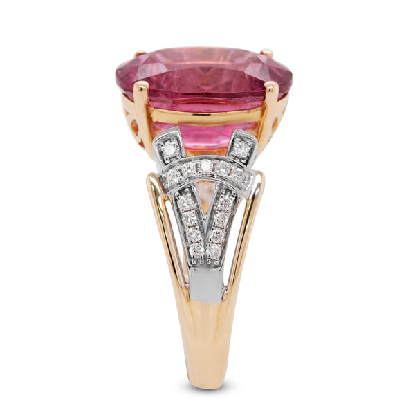 5.42ct Rubellite ring with 0.15tct diamonds set in 14K two tone gold