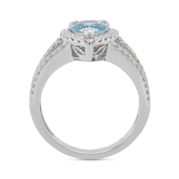 1.48ct Aquamarine ring with 0.55tct diamonds set in 14K white gold