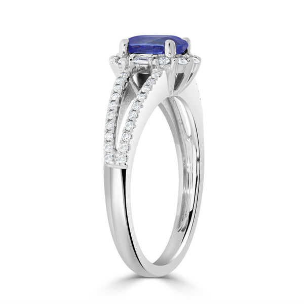 1.15ct sApphire Ring with 0.27tct Diamonds set in 14K White Gold