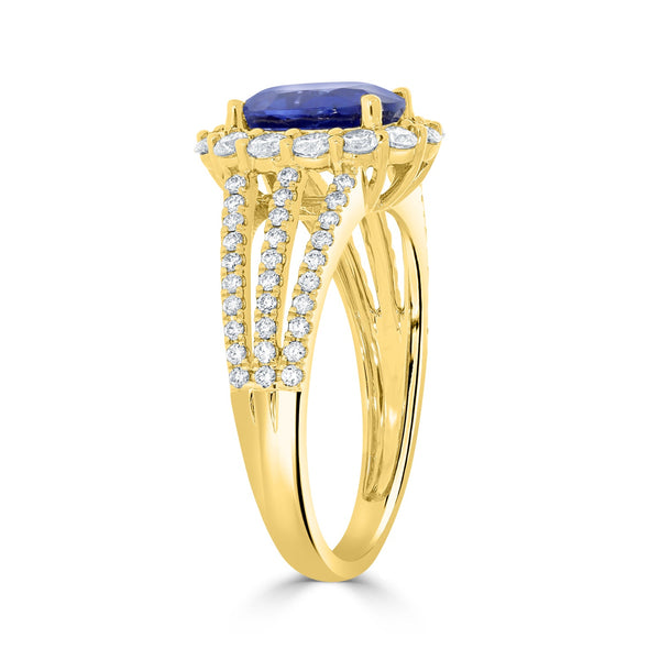 1.87ct Sapphire Ring with 0.76tct Diamonds set in 14K Yellow Gold